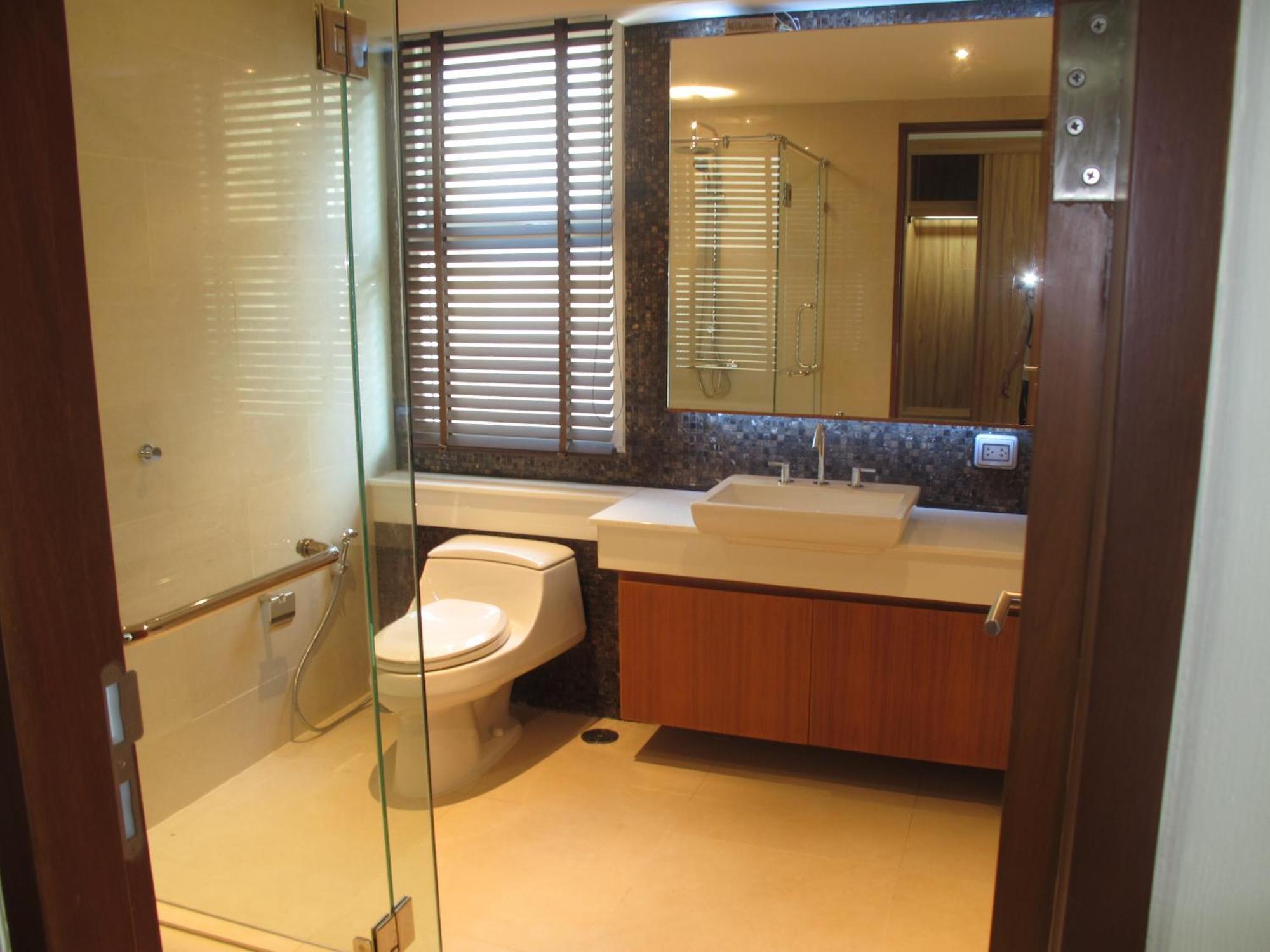 The Privilege Residence Patong Exterior foto