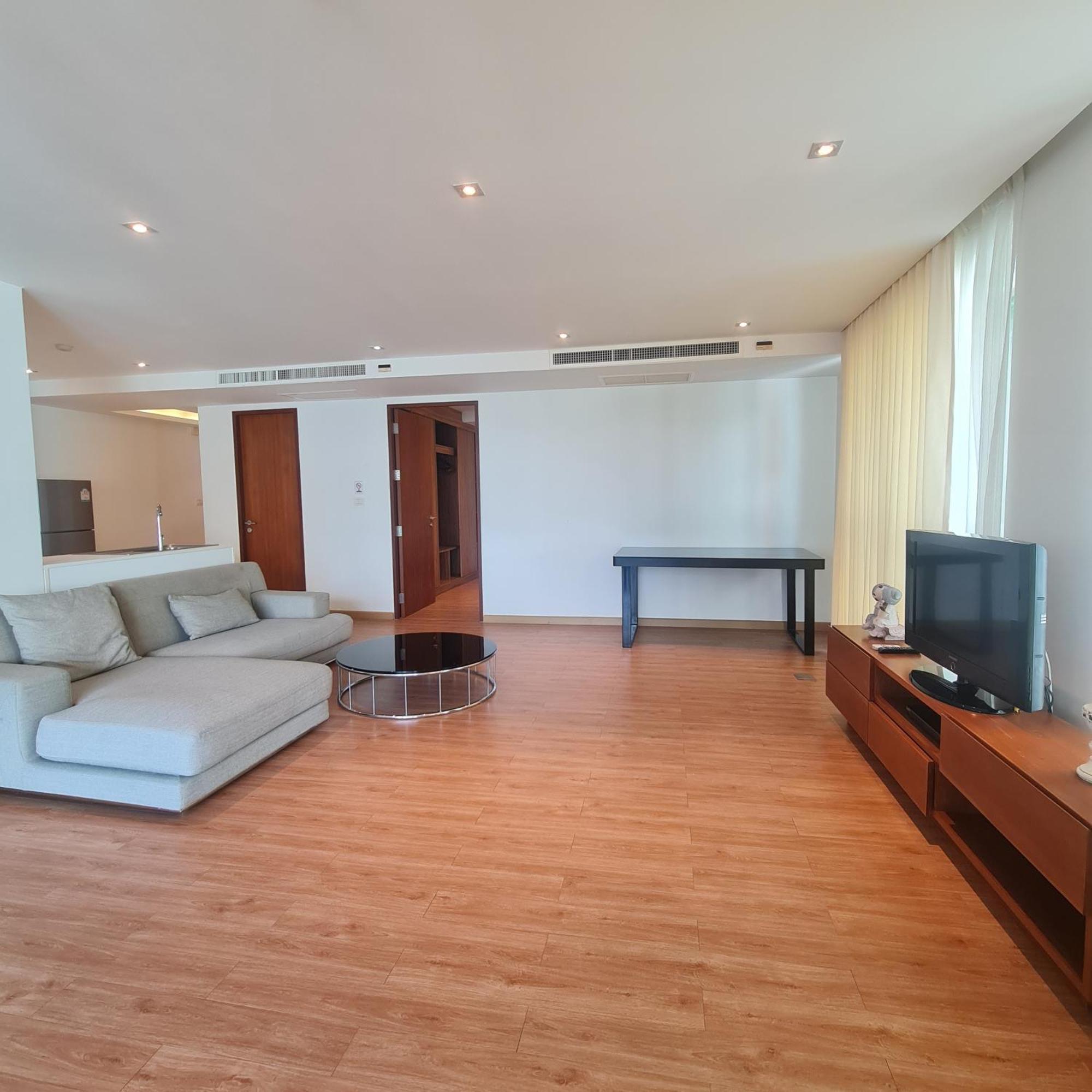 The Privilege Residence Patong Exterior foto